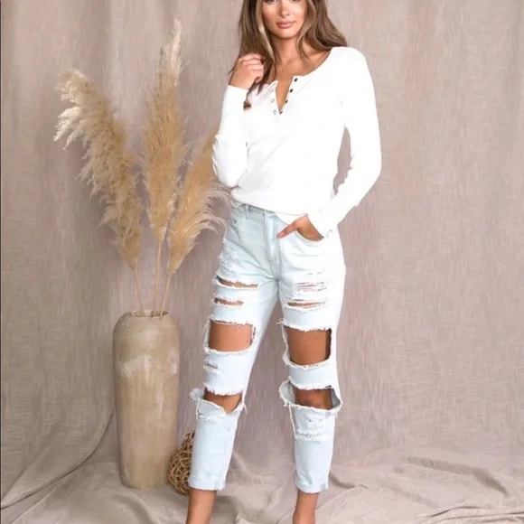 Button Down Thermal Henley - Picture 3 of 3